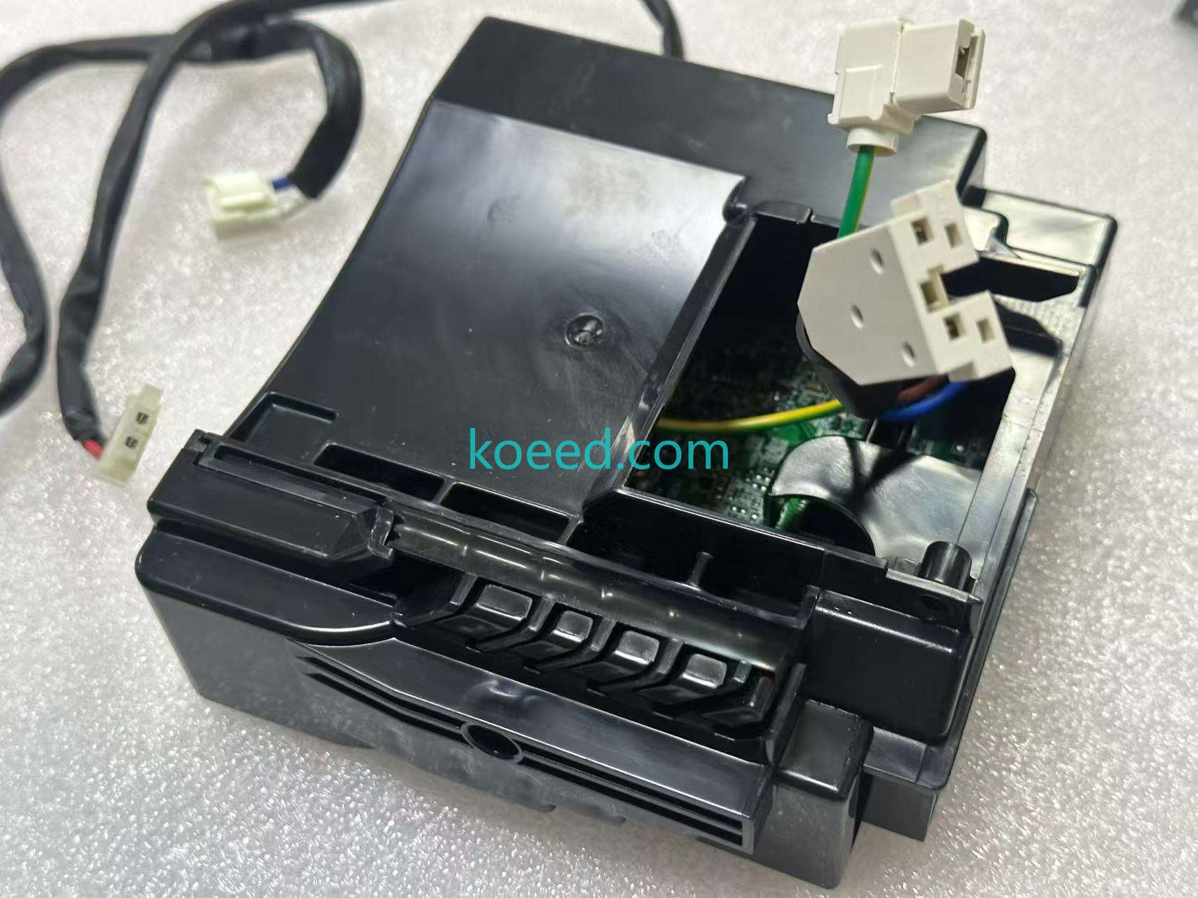 VCC3 2456 14f 76 - Product View